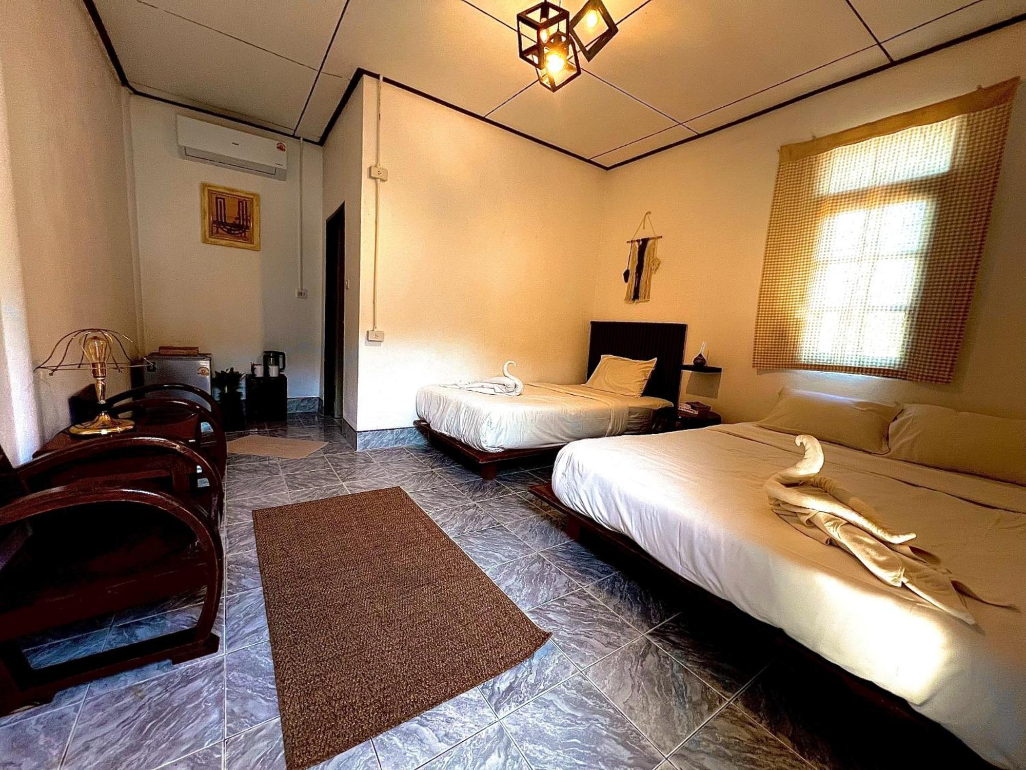 U Hostel Koh Phangan Haad Rin Room photo